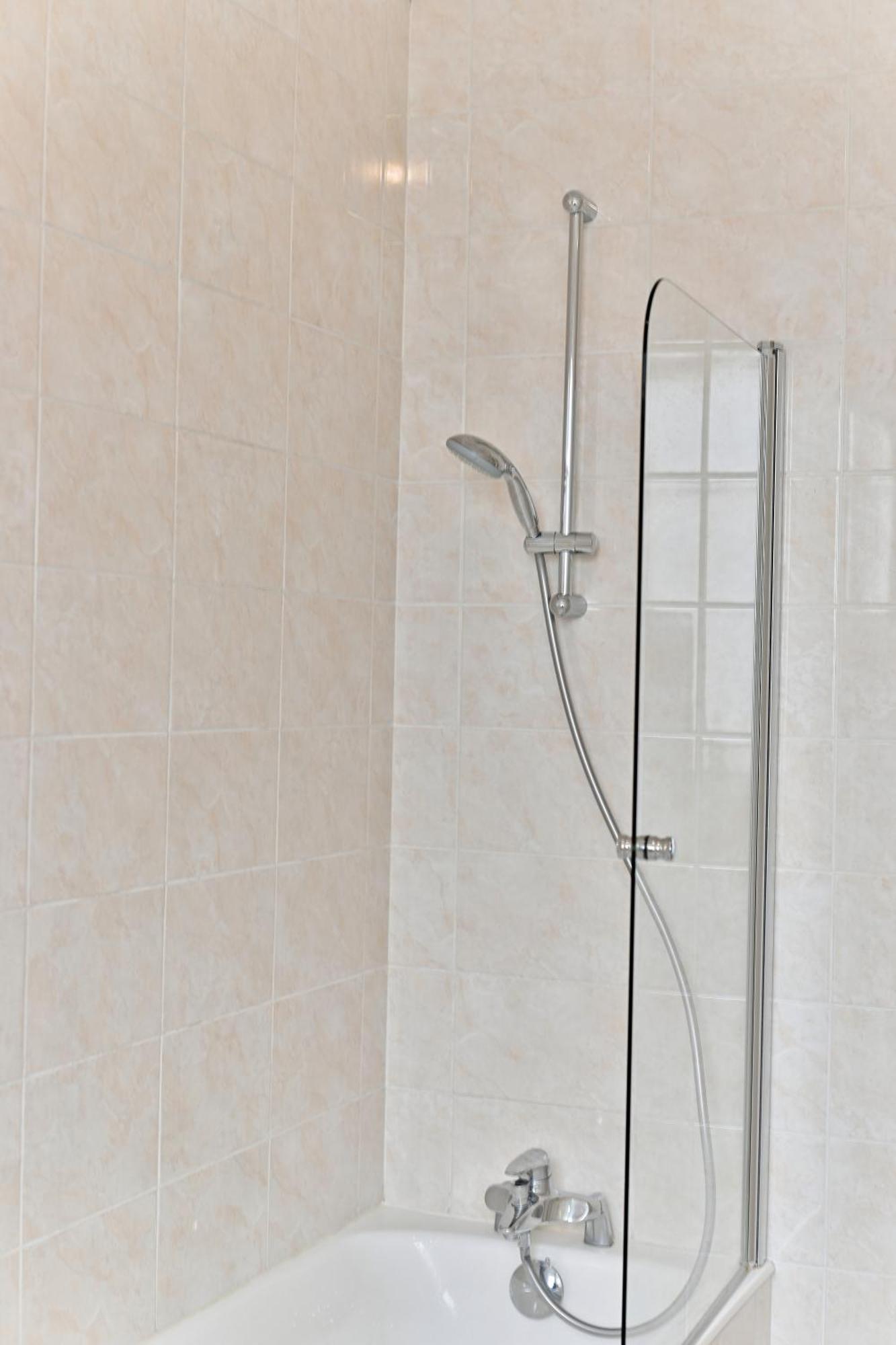 Apartment Proche 17eme Arrondissement -